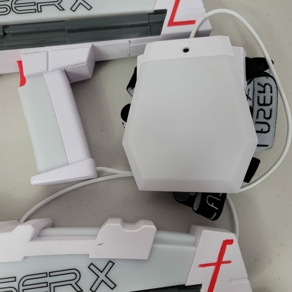 Laser X Two Player Revolution Double Blasters Battery Operated Laser Tag Gaming - Picture 7 of 8